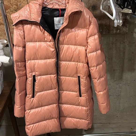Moncler down coat - Picture 1 of 12